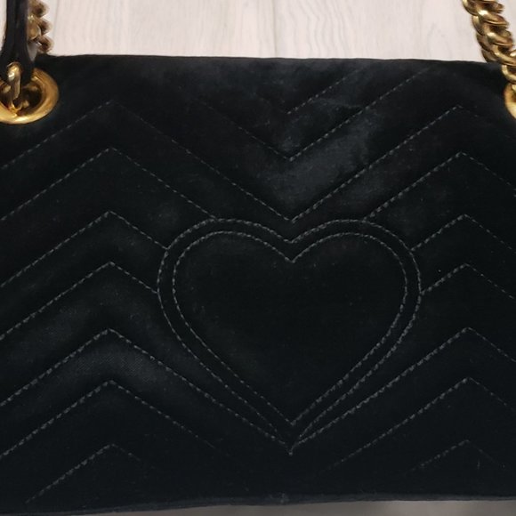 ❌SOLD❌ GUCCI Black Velvet Small GG Marmont - Picture 6 of 16